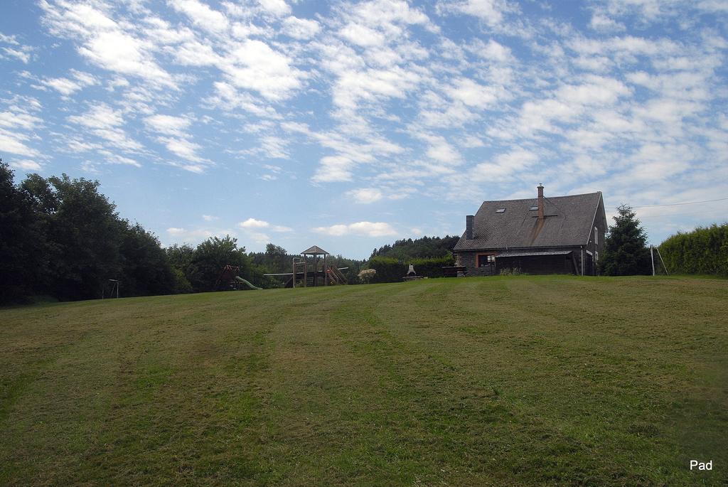 Villa La Cle Des Champs Bertogne Exterior foto
